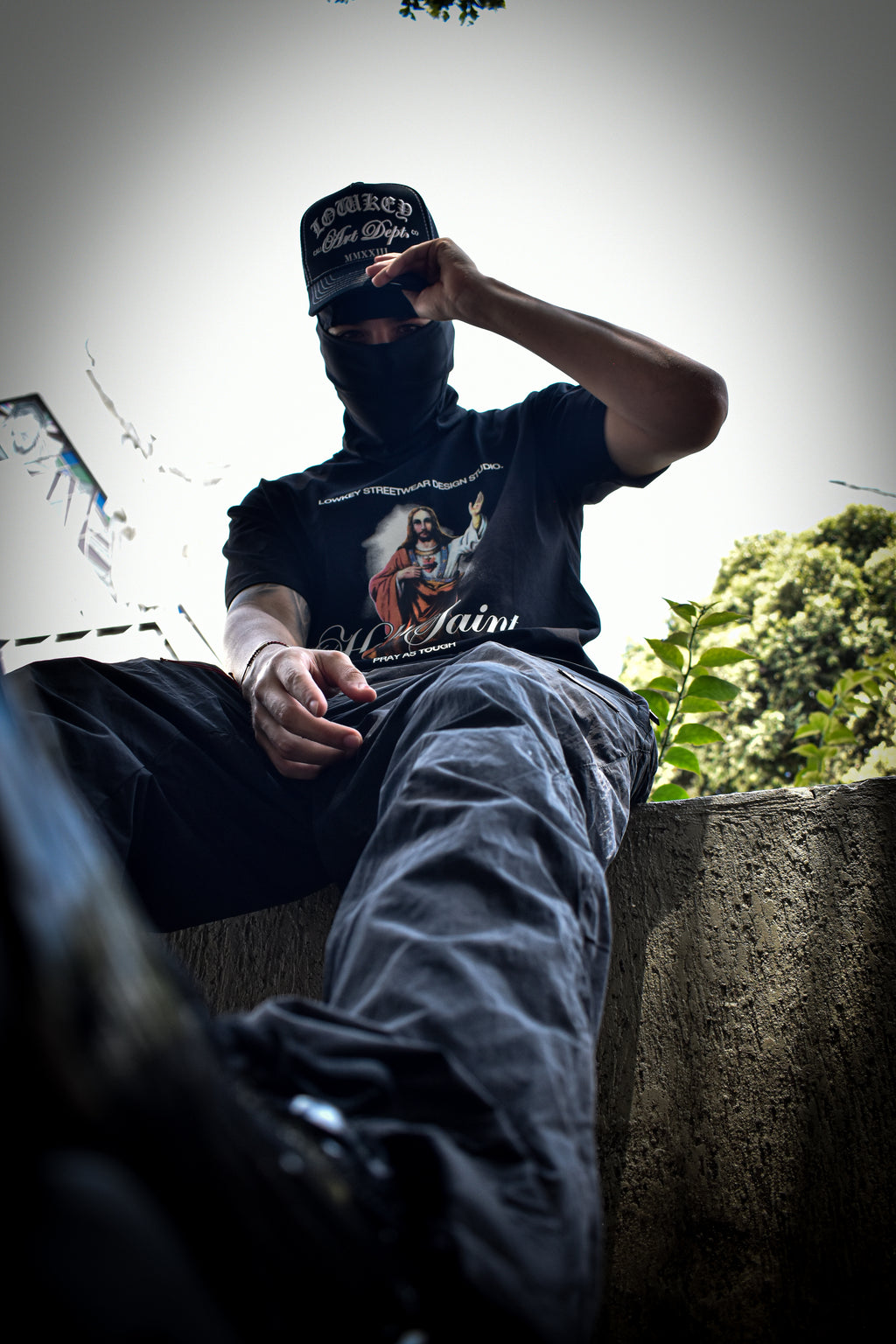 VOICE OF THE THRONE T-SHIRT BLACK