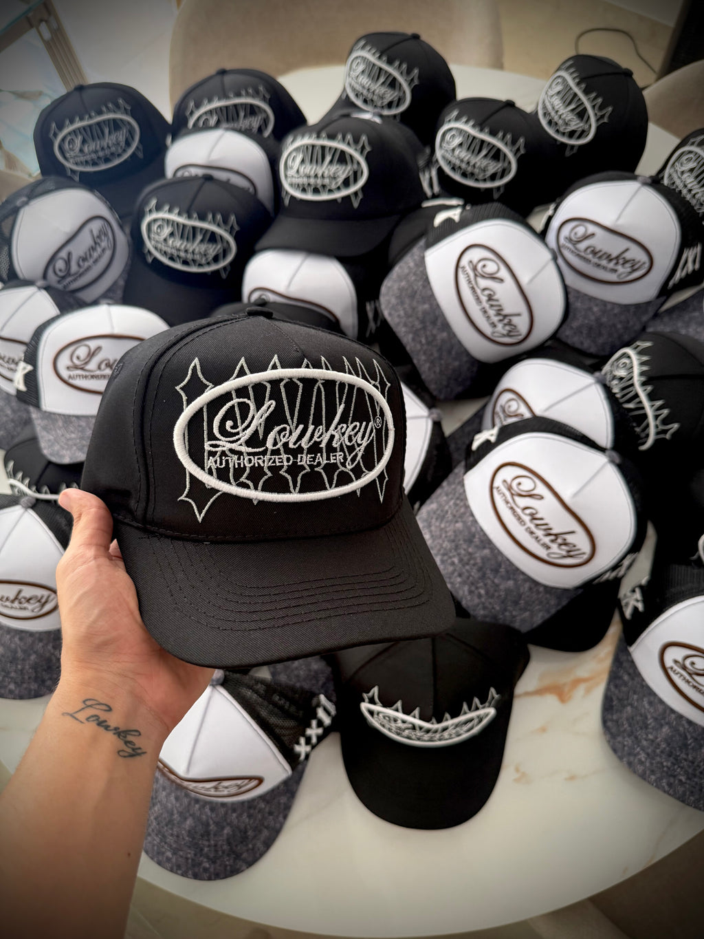AUTHORIZED DEALER BLACK CAP